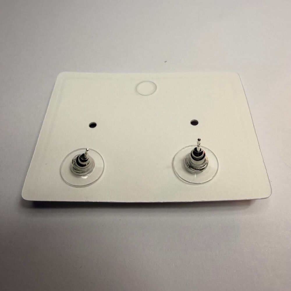 White Daisy Flower Stud Earrings Yellow Center Cottagecore NWT - Picture 3 of 4